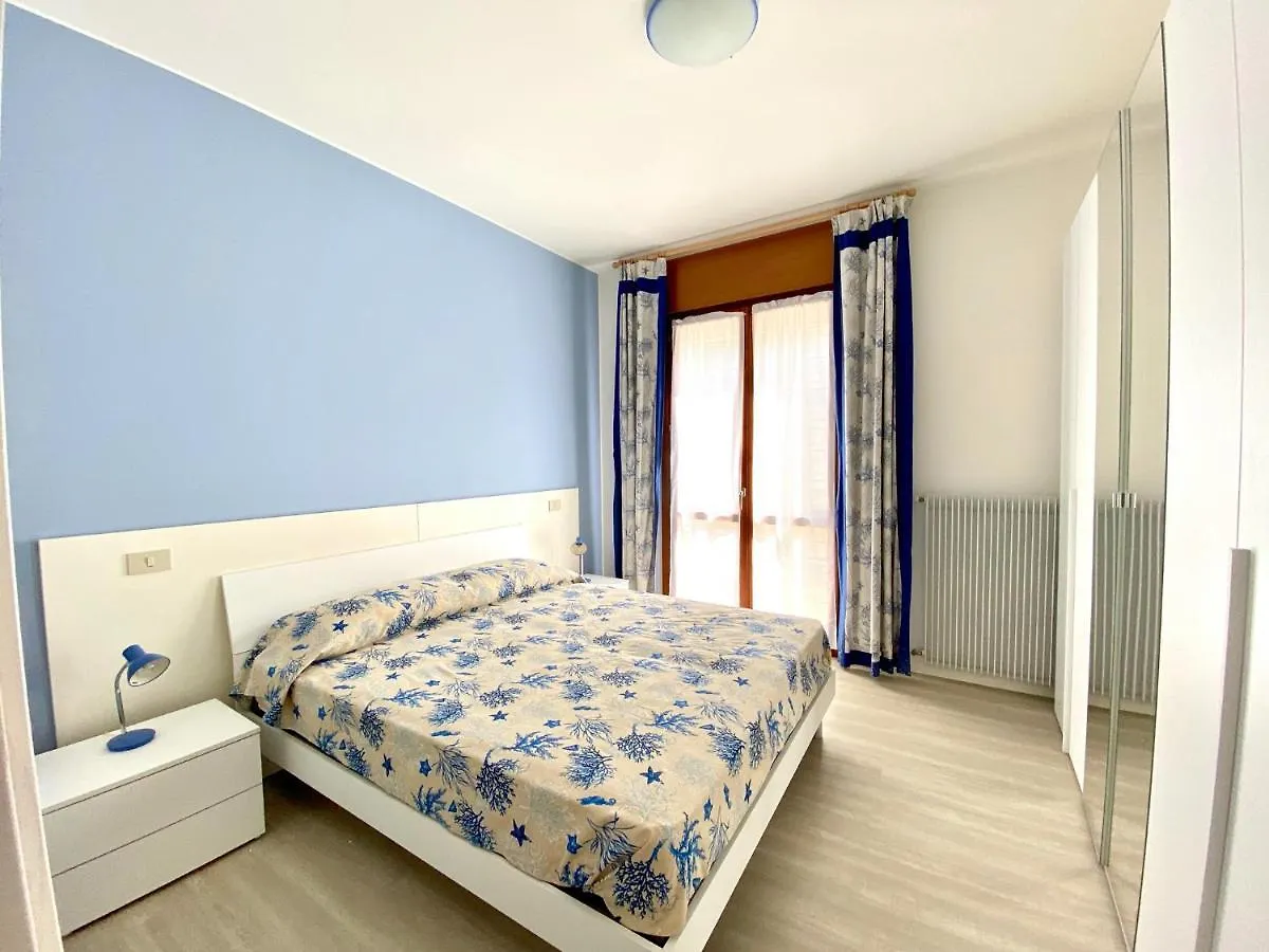 Villa Santin Carraro Immobiliare - Family Apartments Lido di Jesolo 0*,